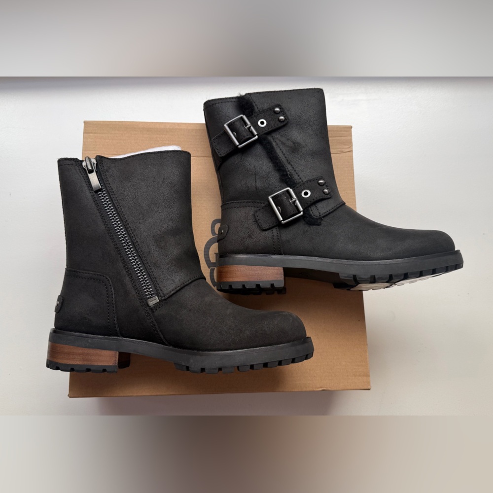 NWT UGG Niels II Boot